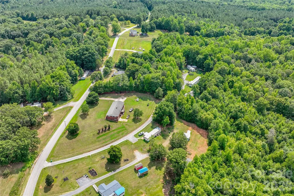 114 Jason Drive Blacksburg, SC 29702