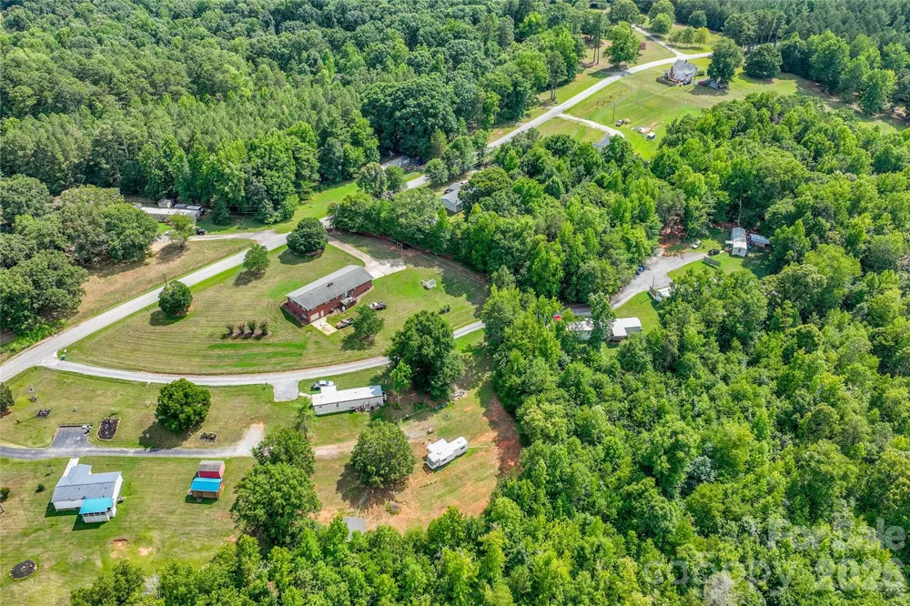 114 Jason Drive Blacksburg, SC 29702