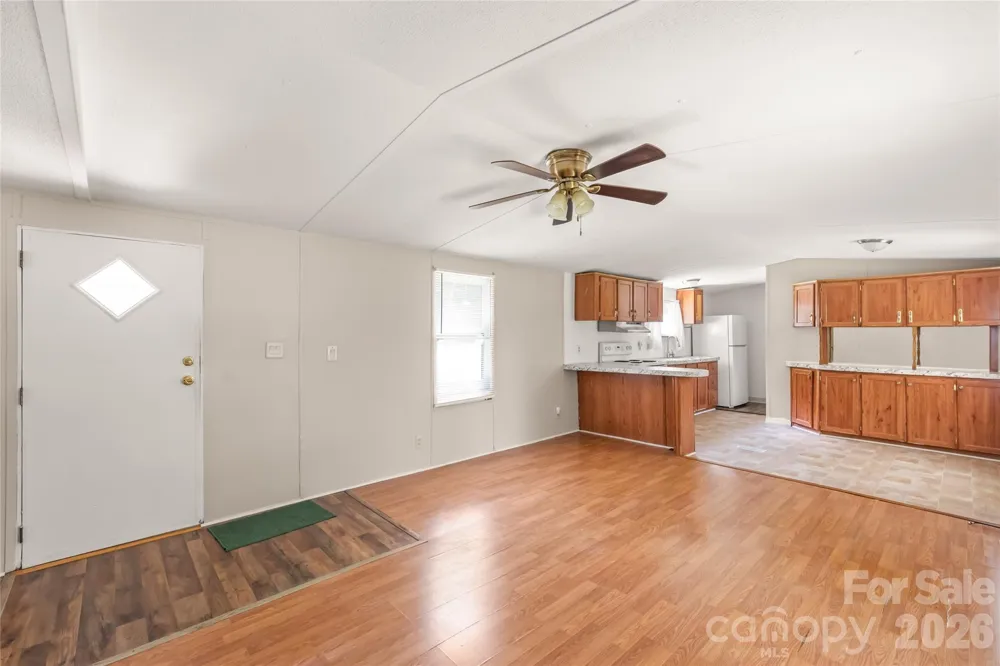 114 Jason Drive Blacksburg, SC 29702