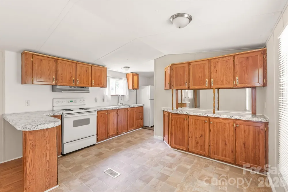 114 Jason Drive Blacksburg, SC 29702