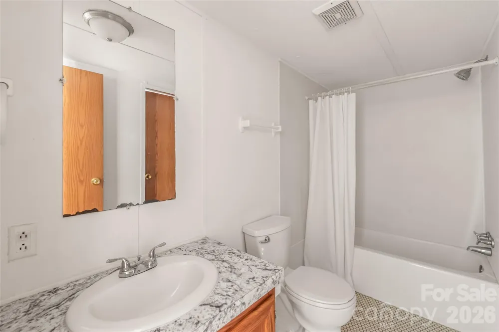 114 Jason Drive Blacksburg, SC 29702