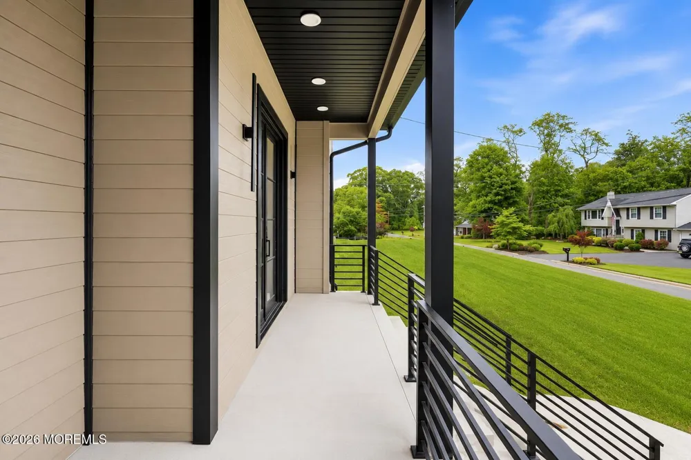 11 Hobart Street Marlboro, NJ 07746