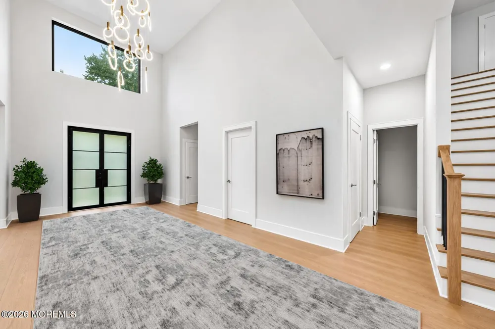 11 Hobart Street Marlboro, NJ 07746