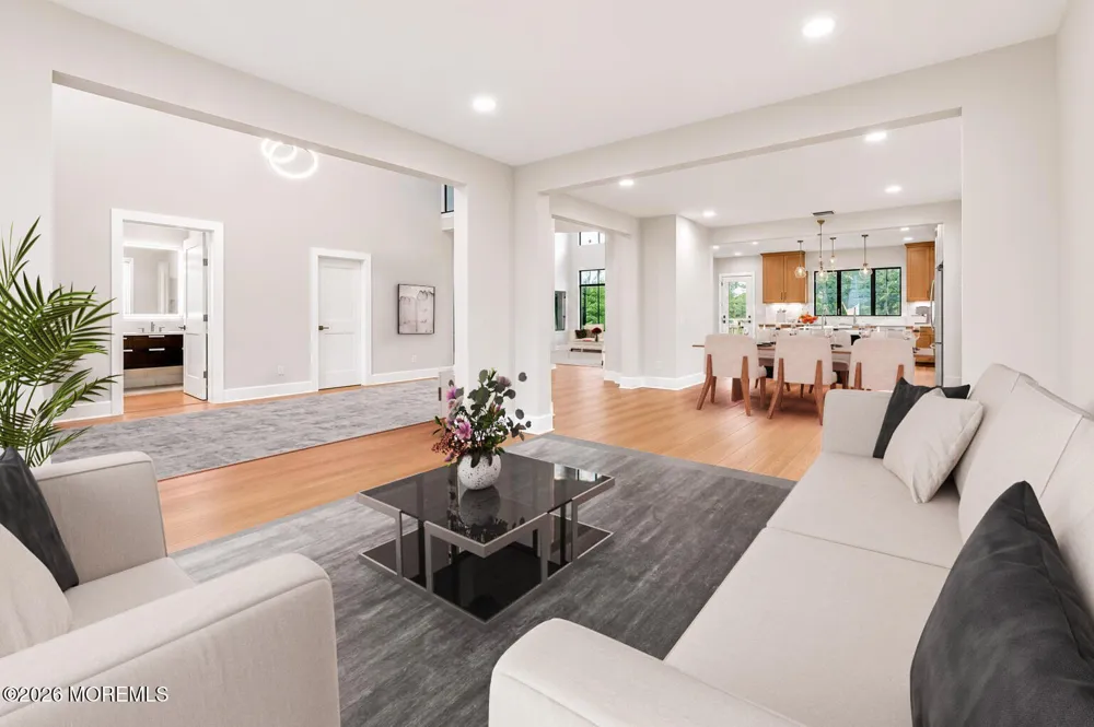 11 Hobart Street Marlboro, NJ 07746