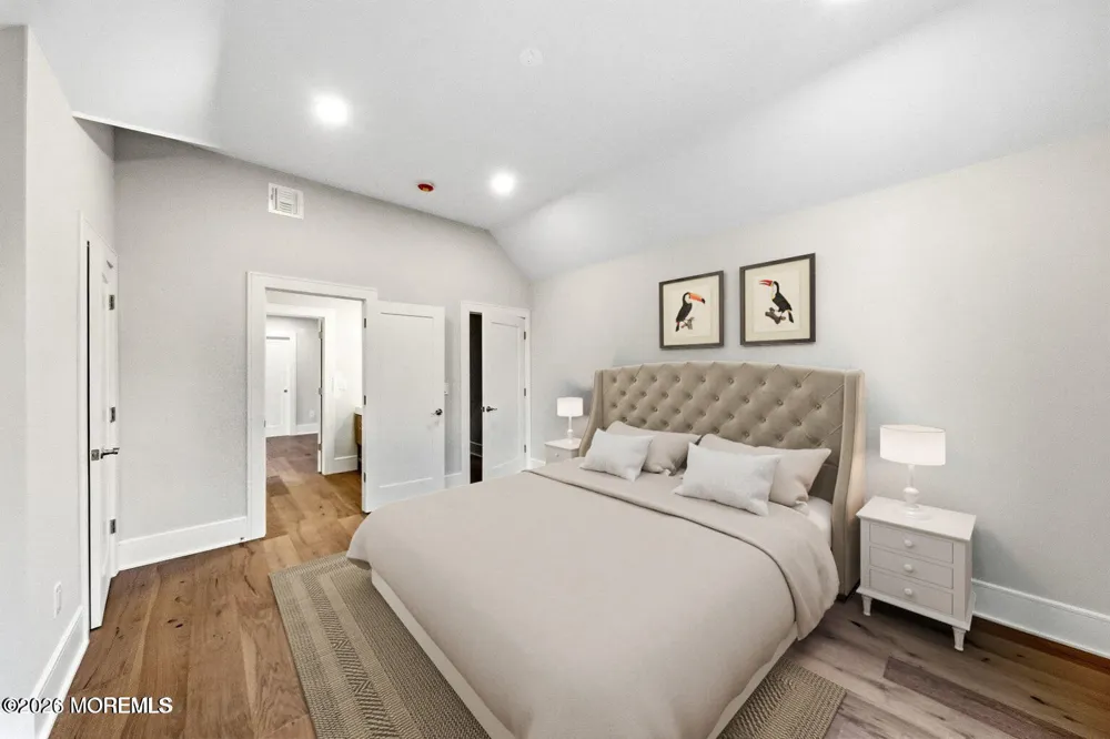 11 Hobart Street Marlboro, NJ 07746