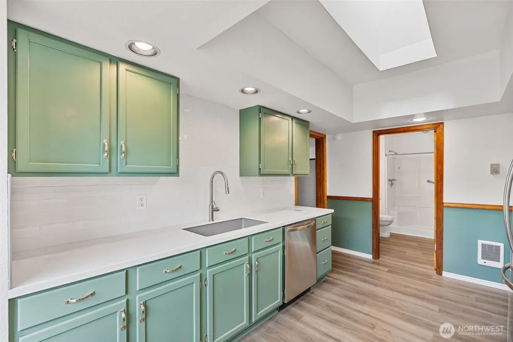 725 W Main Avenue Morton, WA 98356