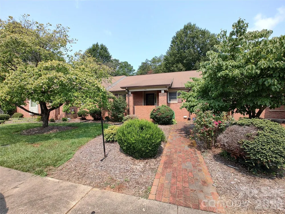 104 Swaim Court Salisbury, NC 28147
