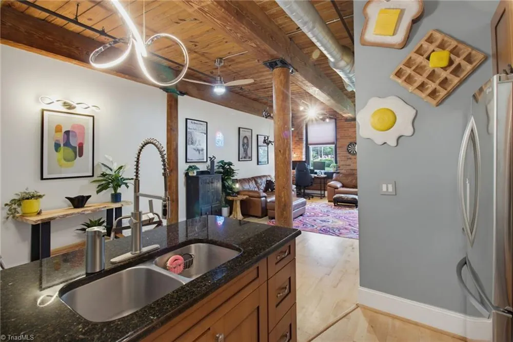 836 Oak Street #306 Winston-Salem, NC 27101