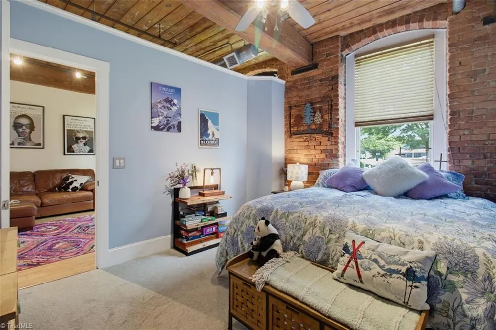 836 Oak Street #306 Winston-Salem, NC 27101