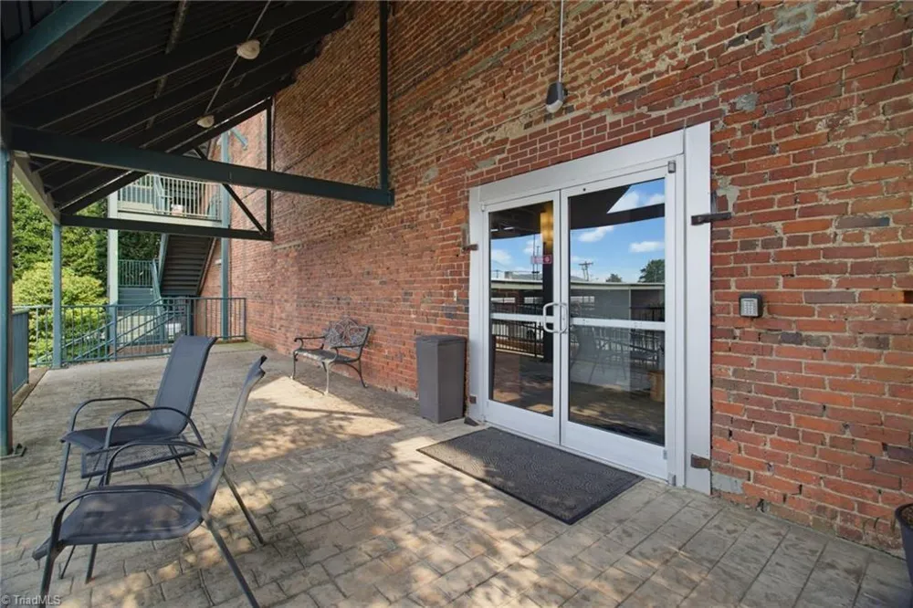 836 Oak Street #306 Winston-Salem, NC 27101