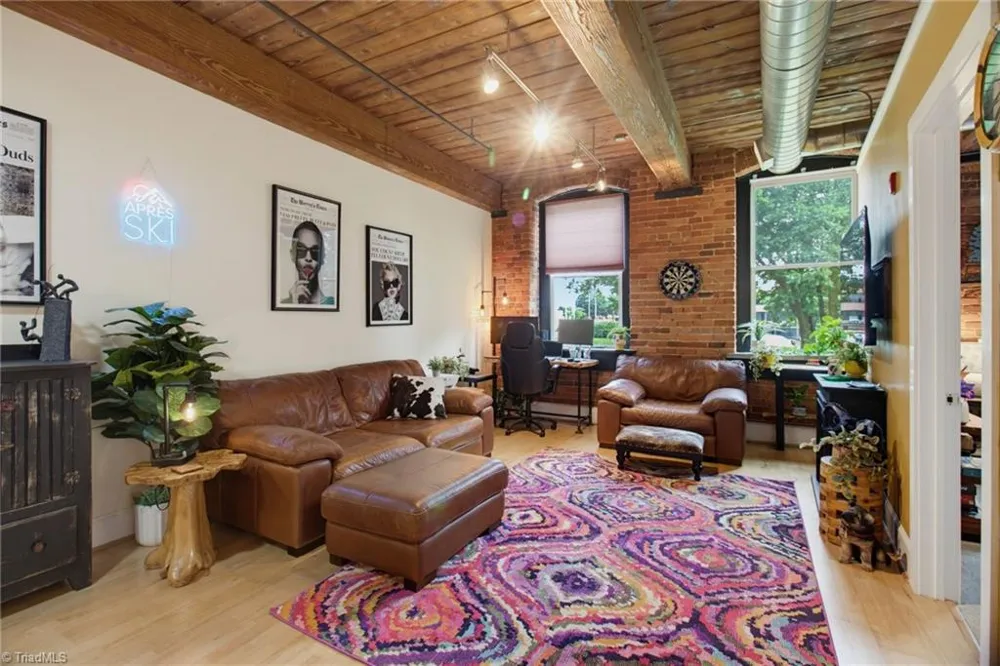836 Oak Street #306 Winston-Salem, NC 27101