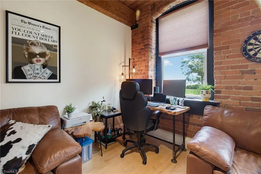 836 Oak Street #306 Winston-Salem, NC 27101