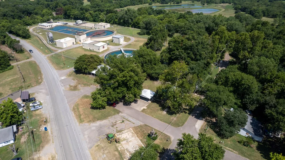 210 Main Caddo, OK 74729