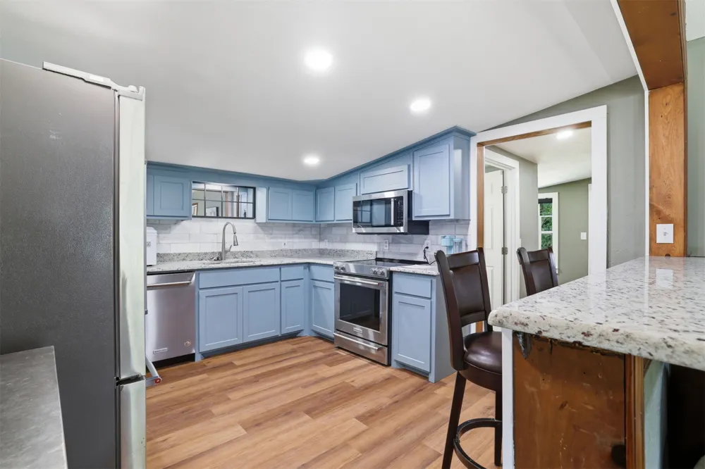 210 Main Caddo, OK 74729