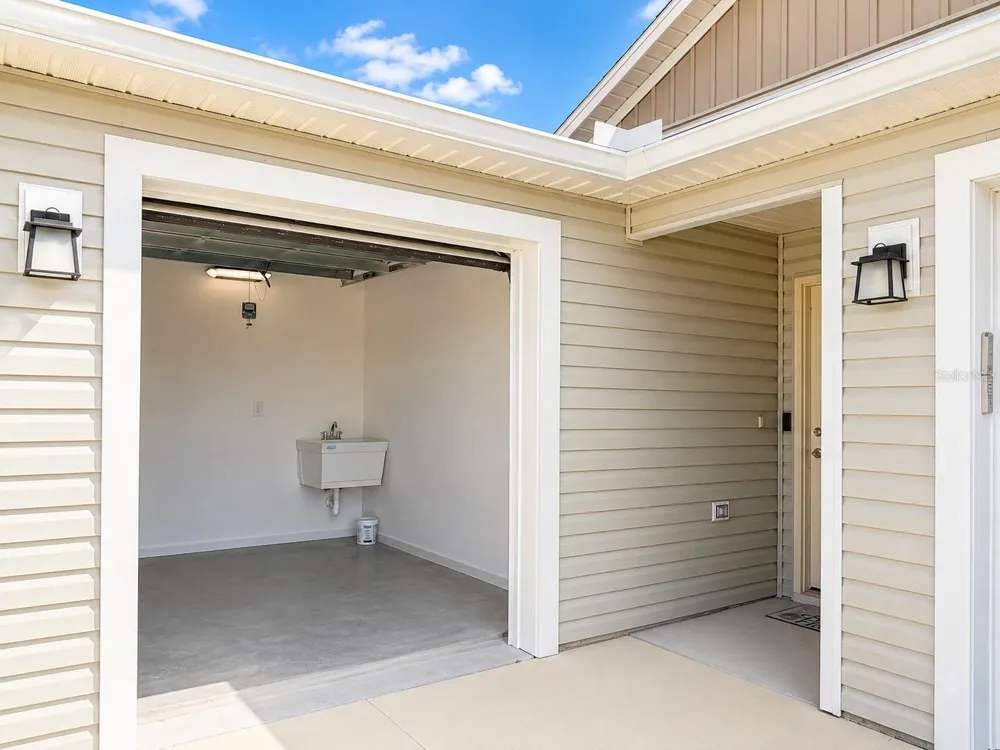 6487 PETER LANE The Villages, FL 34762
