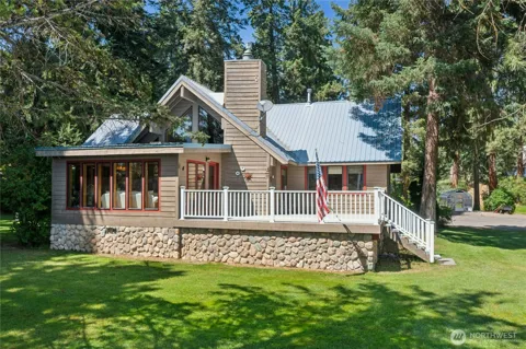 1093 Wood Duck Road