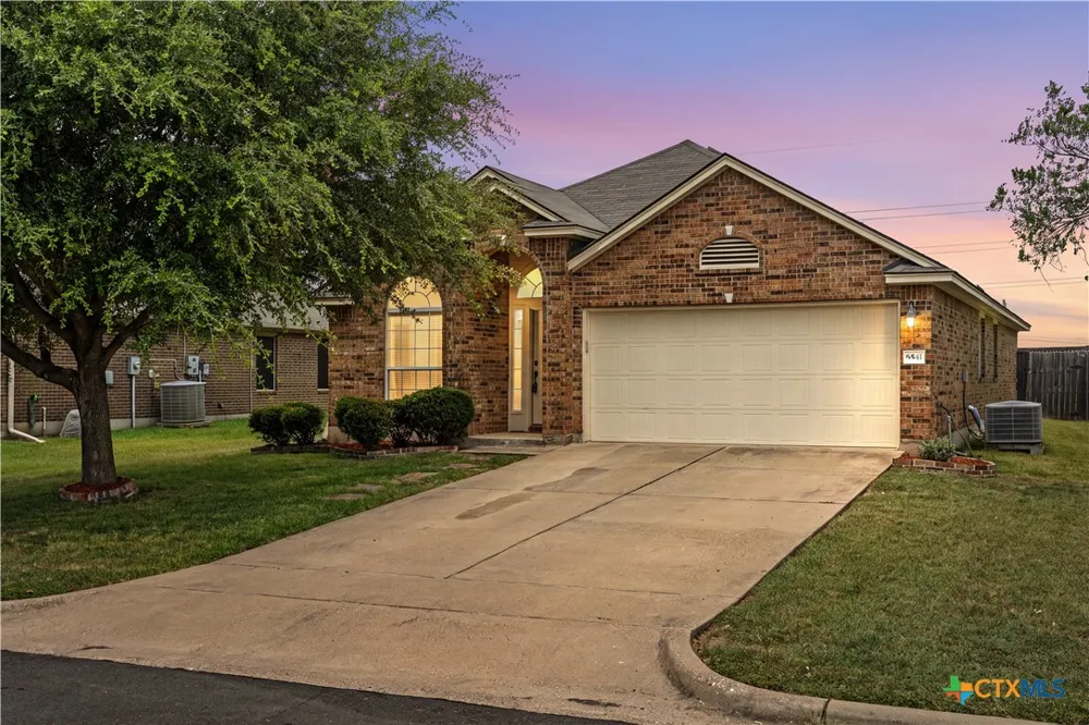 6541 Serena Lane Woodway, TX 76712