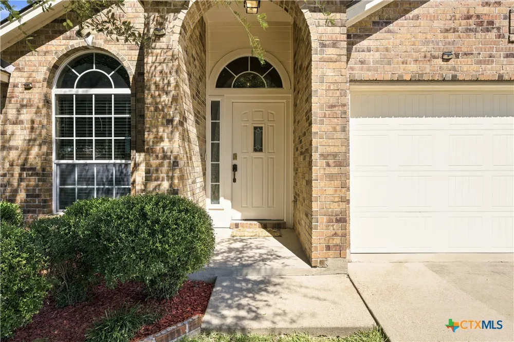 6541 Serena Lane Woodway, TX 76712