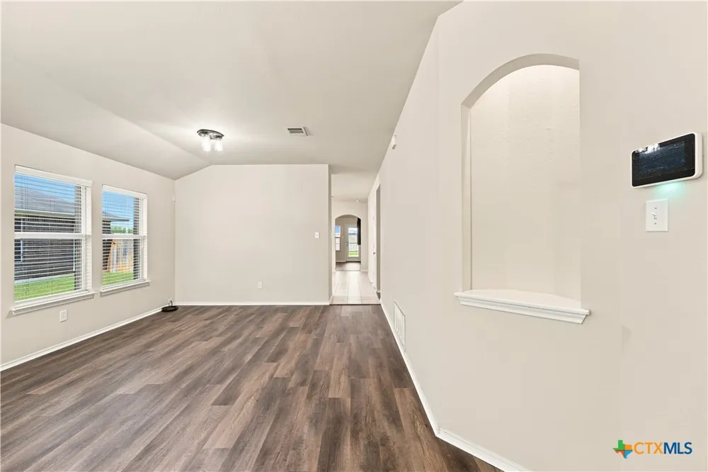 6541 Serena Lane Woodway, TX 76712