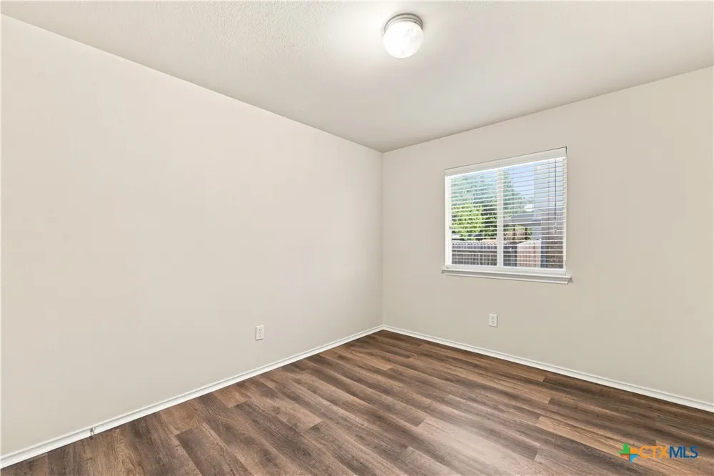 6541 Serena Lane Woodway, TX 76712