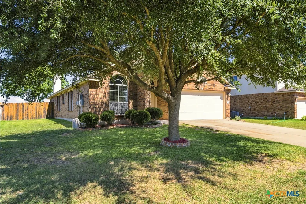 6541 Serena Lane Woodway, TX 76712