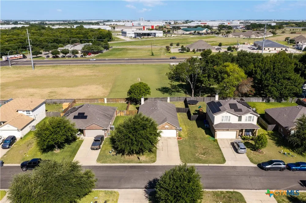 6541 Serena Lane Woodway, TX 76712