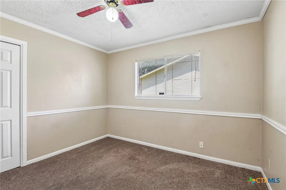 1641 Driftwood Drive Seguin, TX 78155