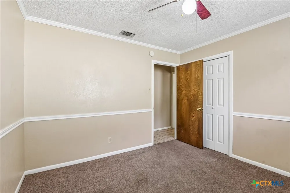 1641 Driftwood Drive Seguin, TX 78155