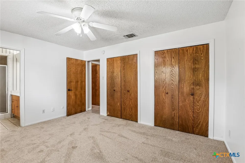 1641 Driftwood Drive Seguin, TX 78155