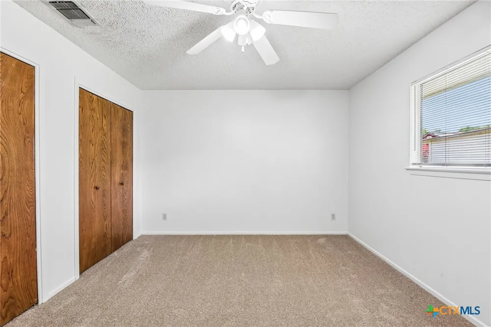1641 Driftwood Drive Seguin, TX 78155