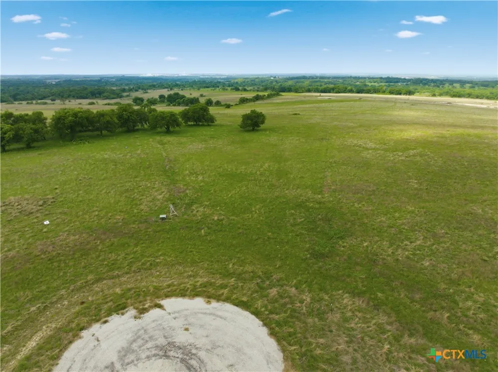 78 Crest View Trail Hillsboro, TX 76645