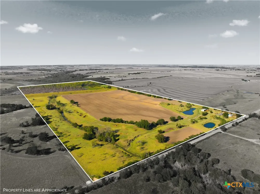 2663 W Crabb West, TX 76691