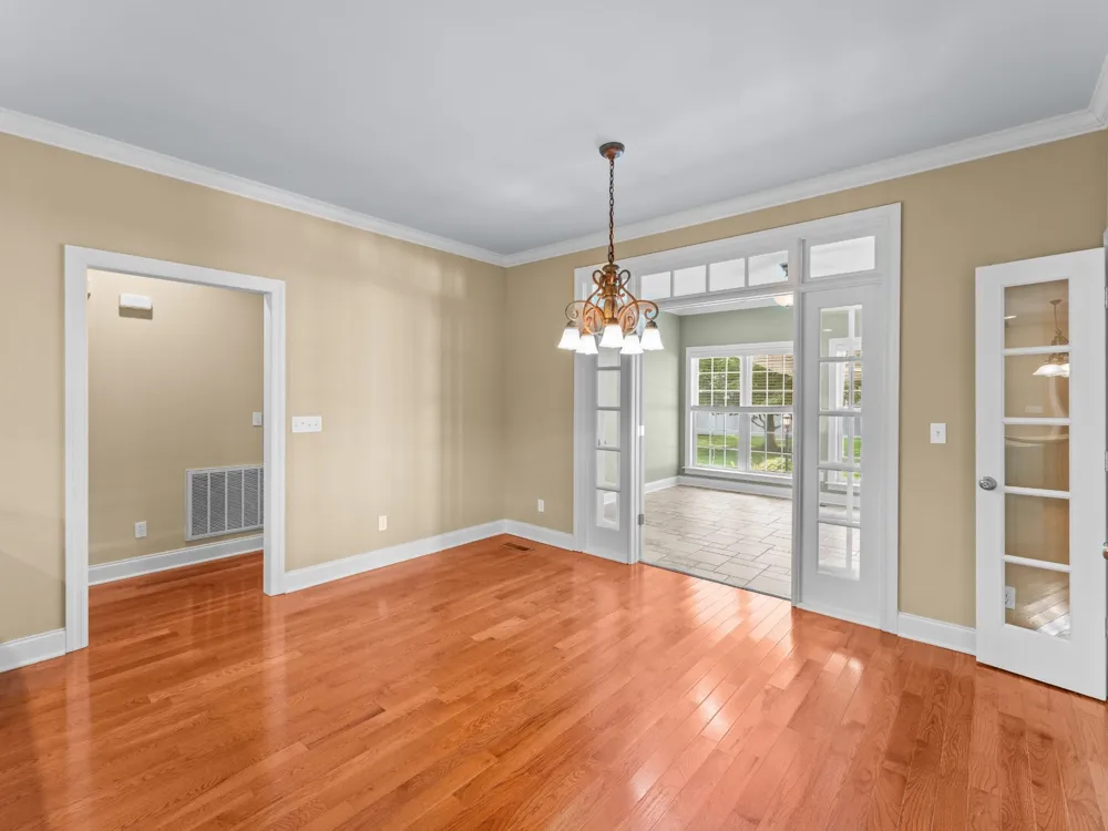 142 Heritage Cir Manchester, TN 37355