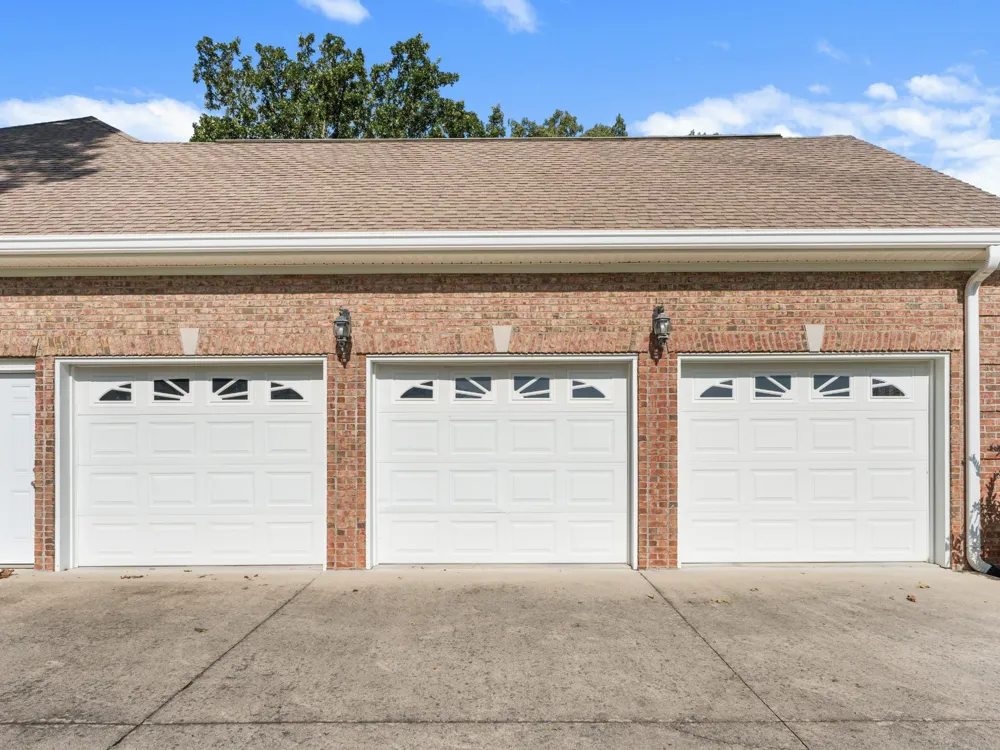 142 Heritage Cir Manchester, TN 37355