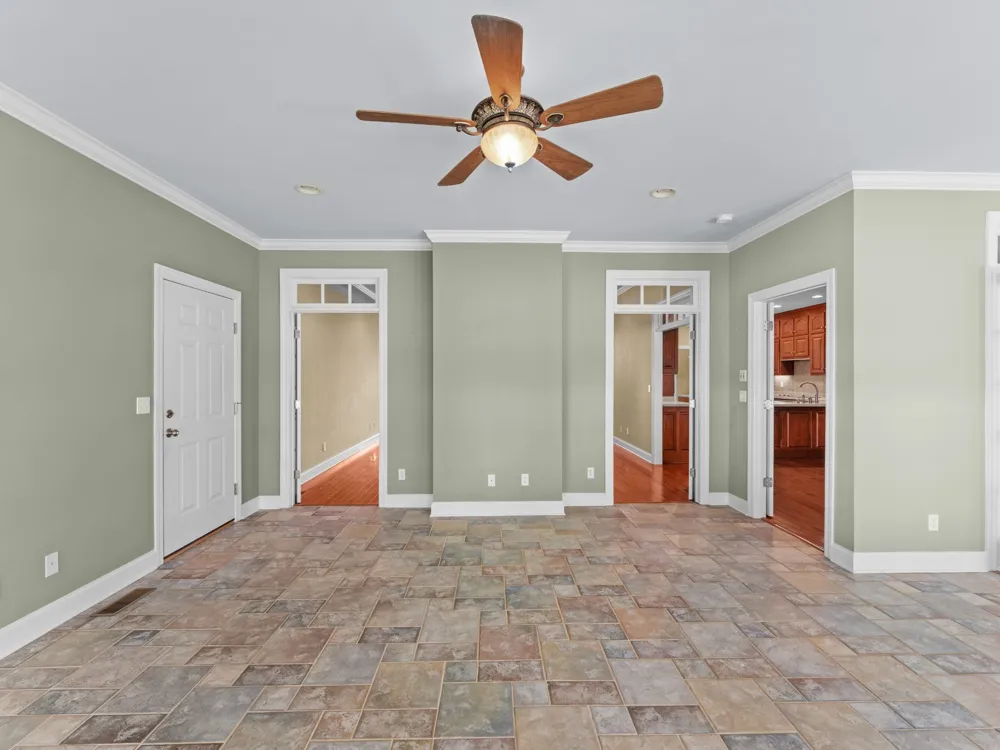 142 Heritage Cir Manchester, TN 37355