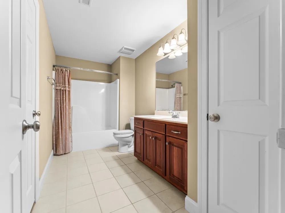 142 Heritage Cir Manchester, TN 37355