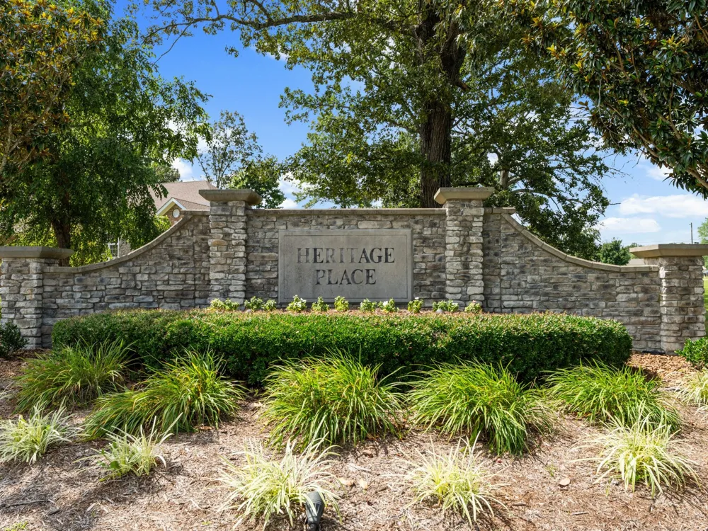 142 Heritage Cir Manchester, TN 37355