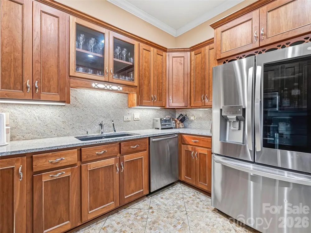 30 Dover Street Asheville, NC 28804