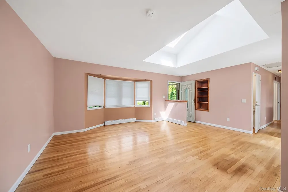 11 Radio Avenue Miller Place, NY 11764
