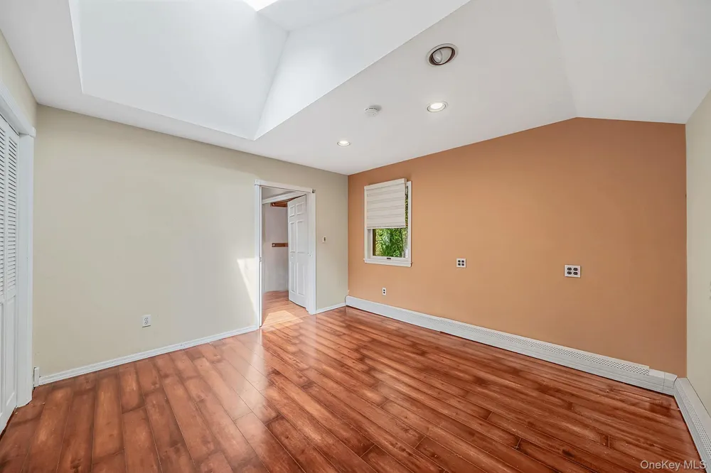 11 Radio Avenue Miller Place, NY 11764
