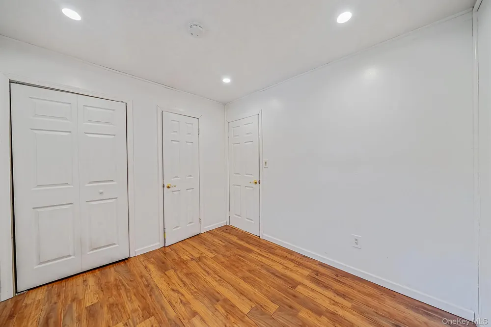 11 Radio Avenue Miller Place, NY 11764