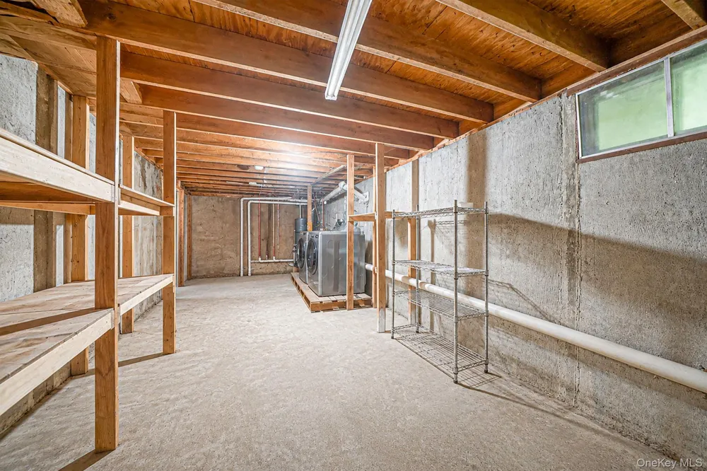 11 Radio Avenue Miller Place, NY 11764