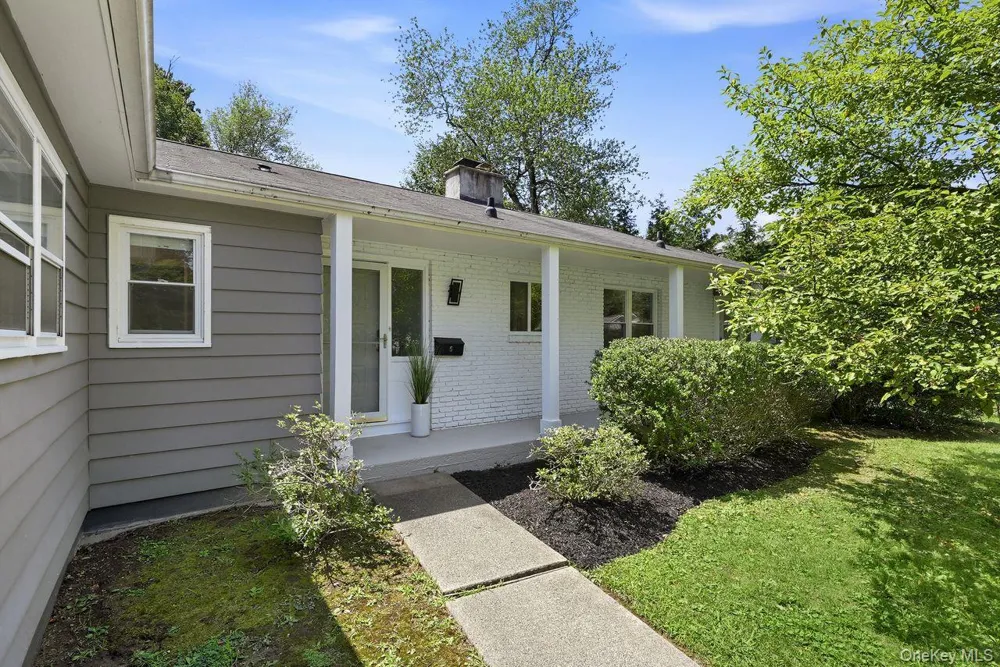 5 Deer Meadow Drive West Nyack, NY 10994