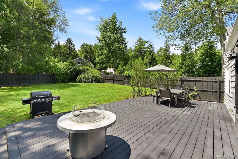 5 Deer Meadow Drive West Nyack, NY 10994