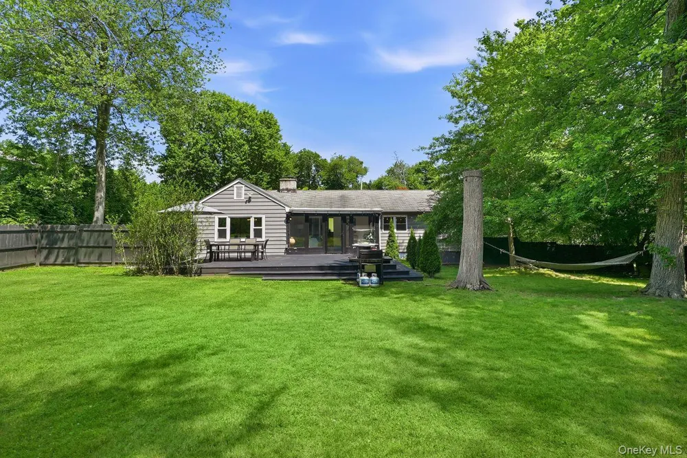 5 Deer Meadow Drive West Nyack, NY 10994