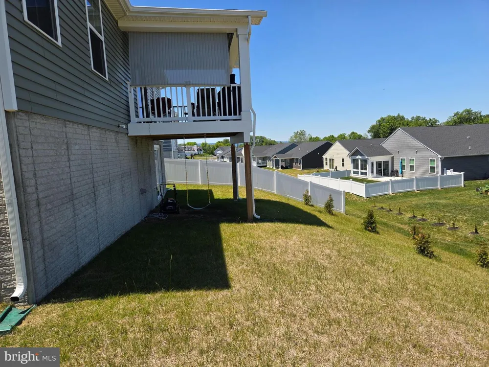 90 SUTHERLAND WAY Martinsburg, WV 25405