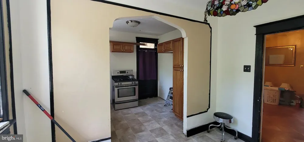 907 MACDADE BOULEVARD Lansdowne, PA 19050