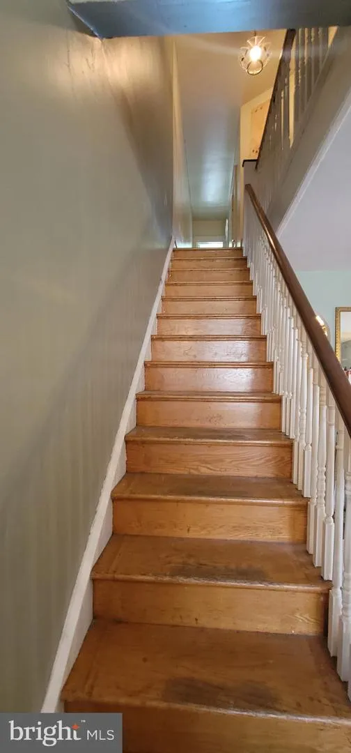 907 MACDADE BOULEVARD Lansdowne, PA 19050