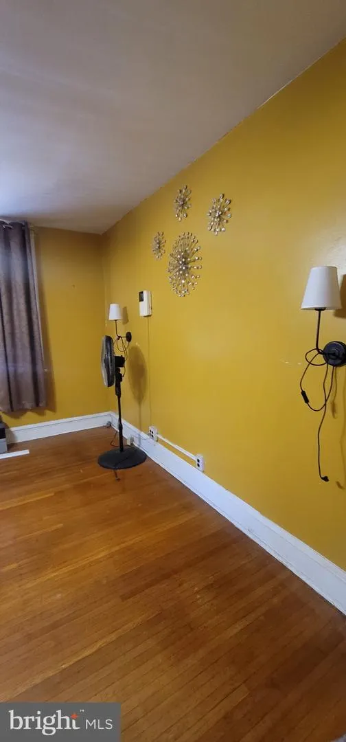 907 MACDADE BOULEVARD Lansdowne, PA 19050