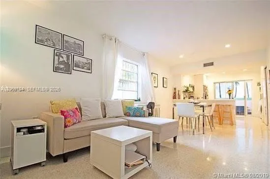 937 Michigan Ave #1 Miami Beach, FL 33139
